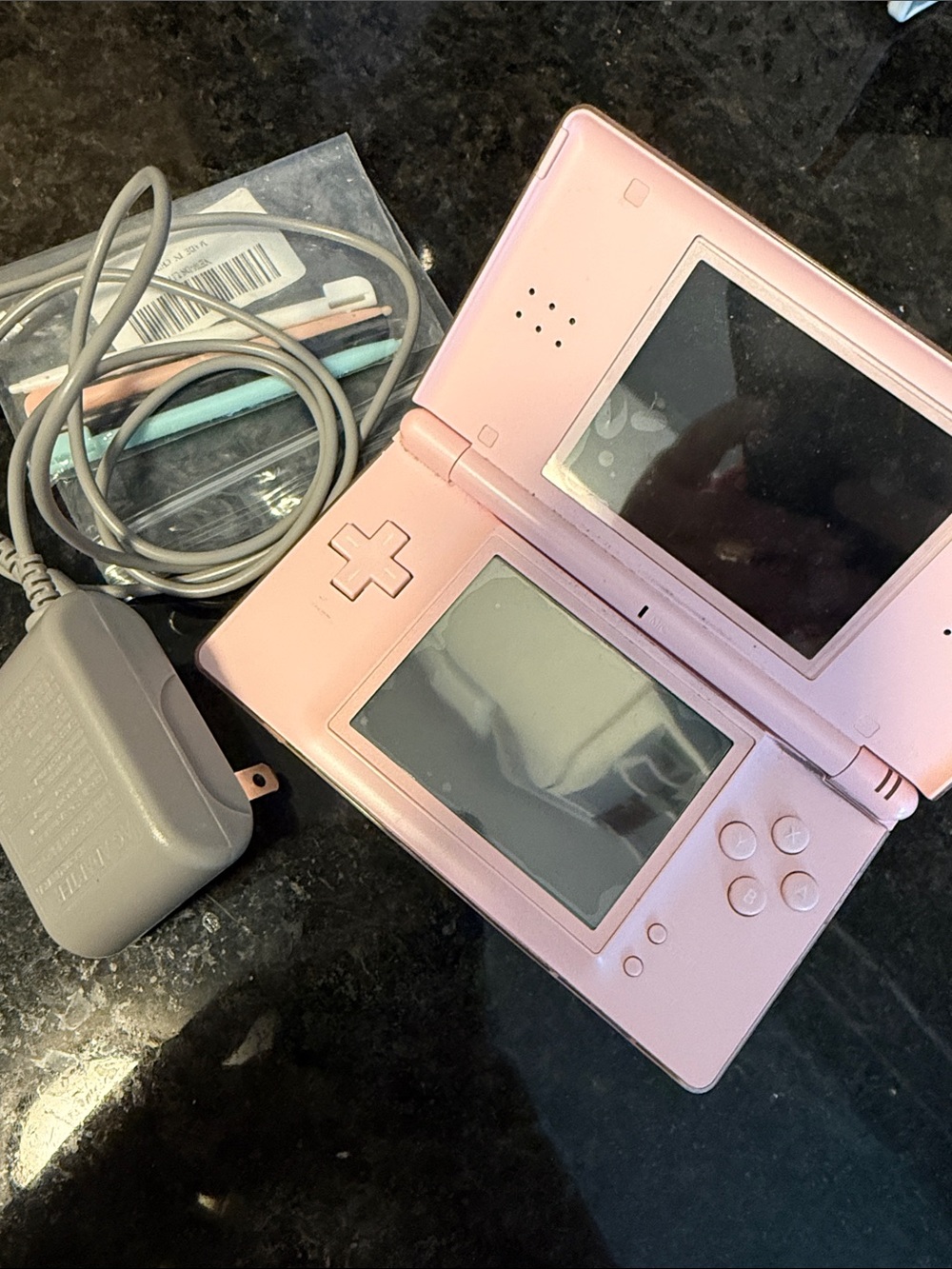 Nintendo DS Lite Pink Portable Gaming System with Charger and Stylus